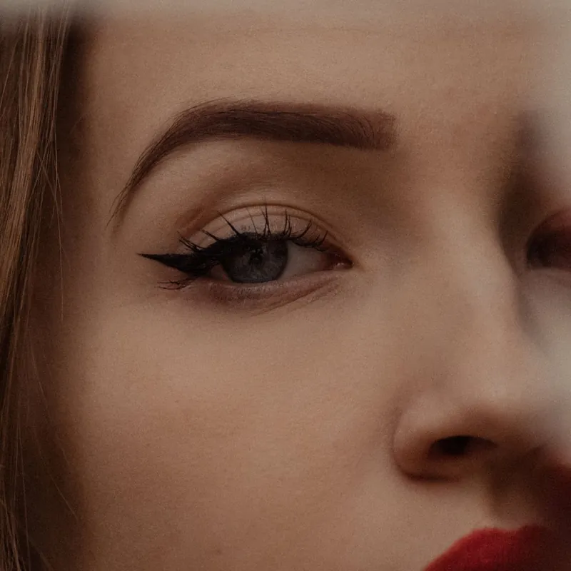 Finished winged eyeliner look showing the product's appeal