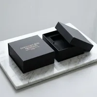 Luxury Retail Rigid Packaging thumbnail 1